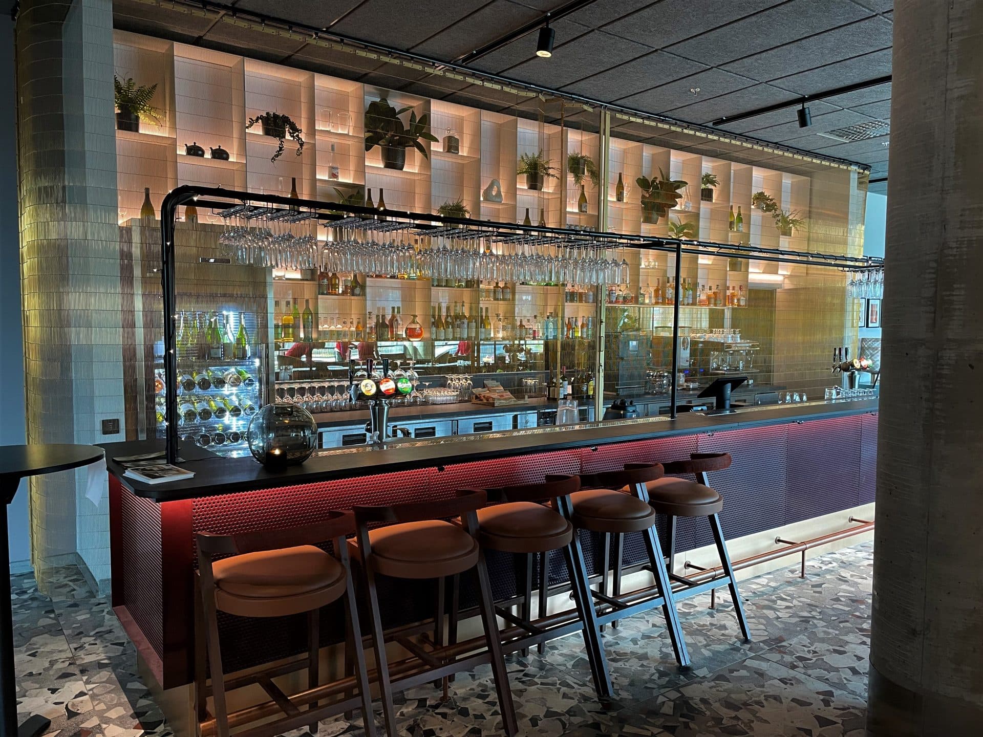 PAHLFER Metalldraperi Quality Hotel The Weaver web