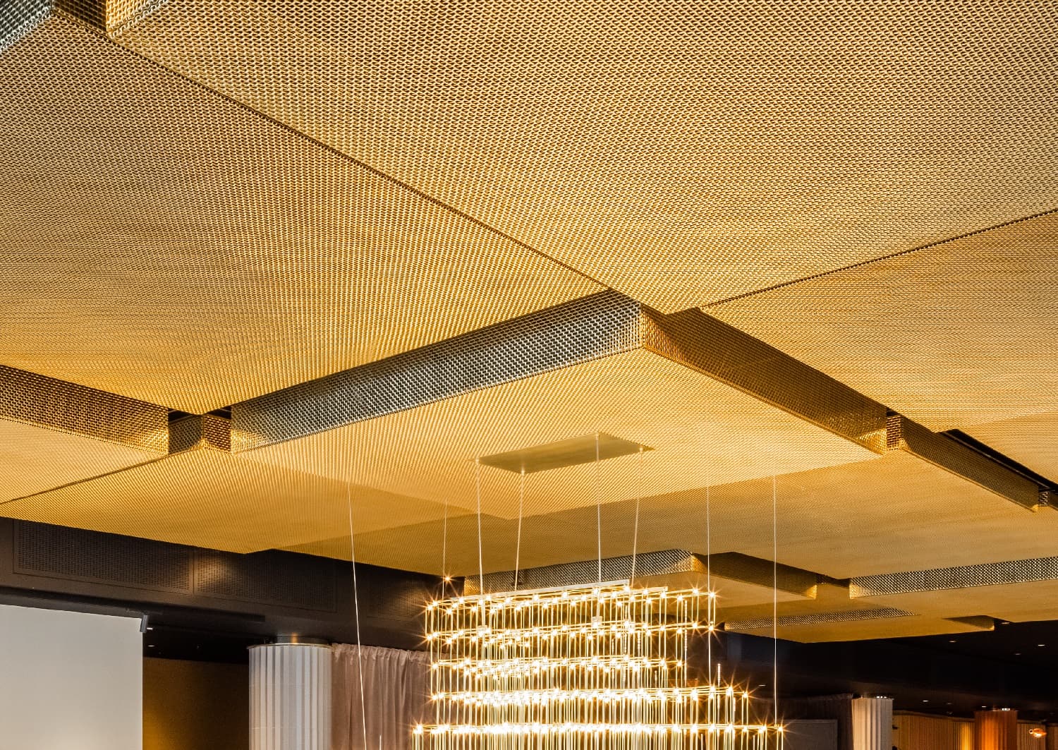 PAHLFER SP.50 Brass – NH Collection Köpenhamn – Web