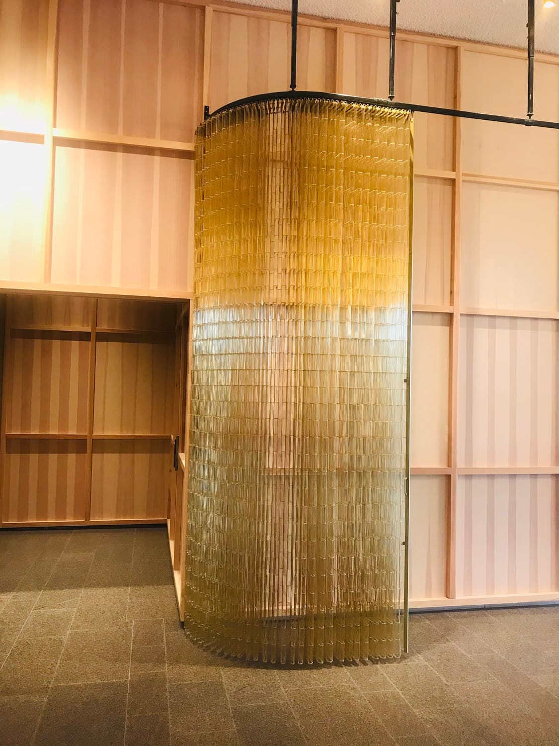 PAHLFER metalldraperi GR i NG Kungsbron