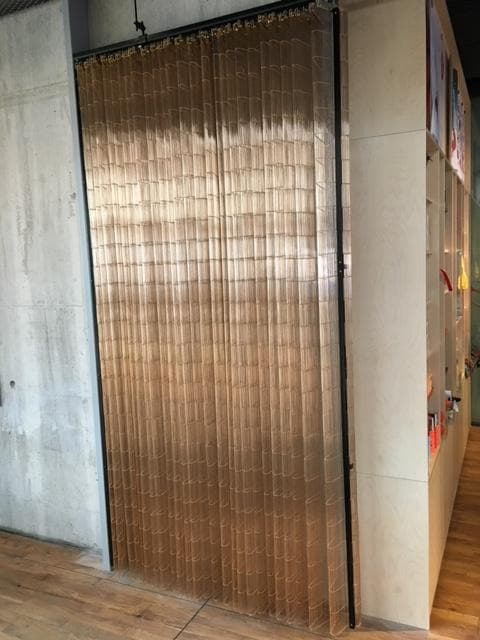 Pahlfer metallnäts parkering