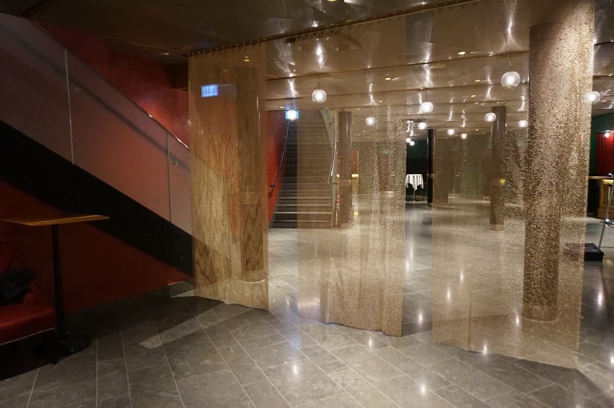 Pahlfer Brons metalldraperi