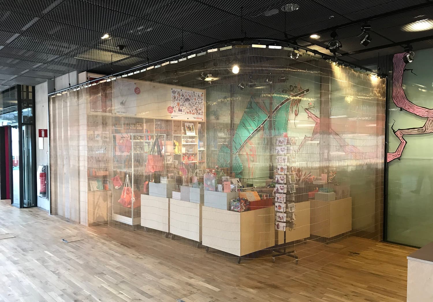 Världskulturmuséet Göteborg Pahlfer Inredning GR.100 Brass